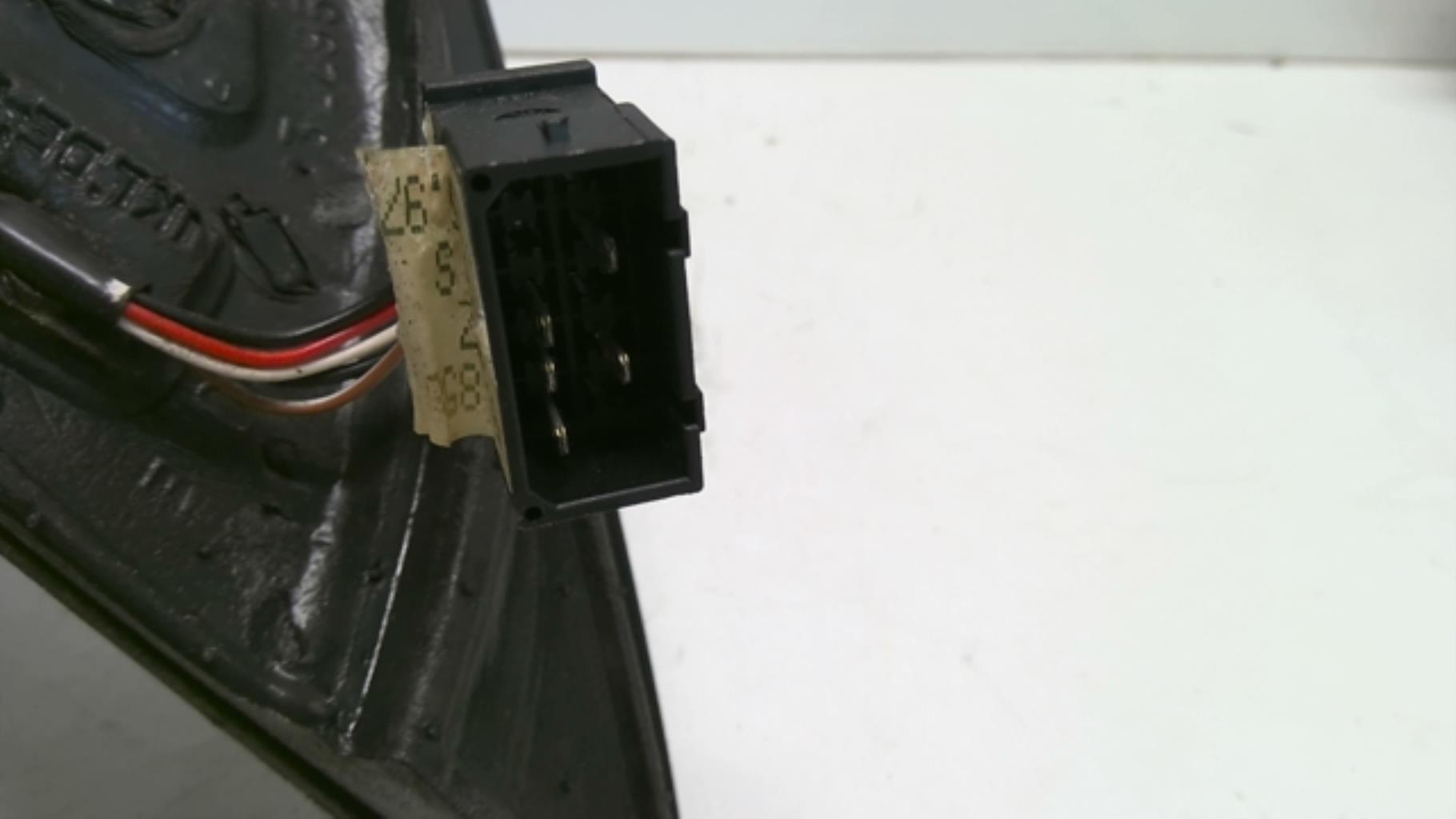Retroviseur gauche AUDI A6 2 PHASE 1 Essence - 1