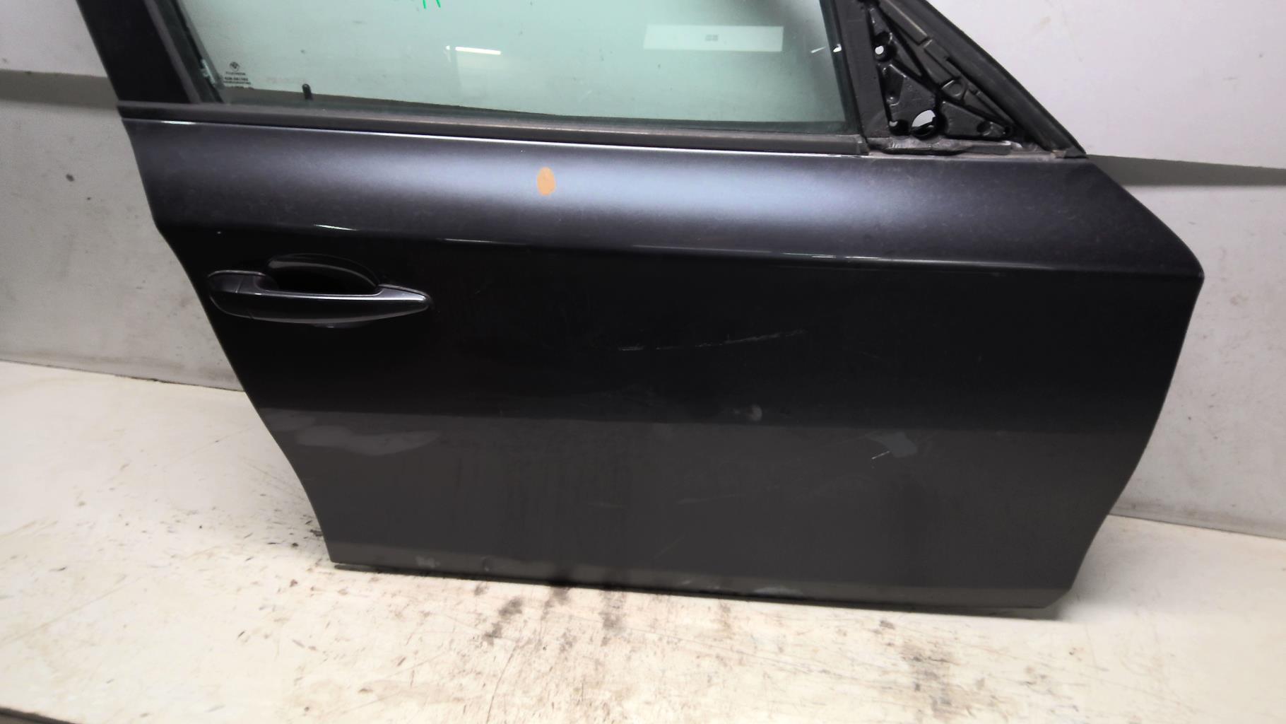 Porte avant droit BMW SERIE 1 E87 PHASE 2 Diesel - 1