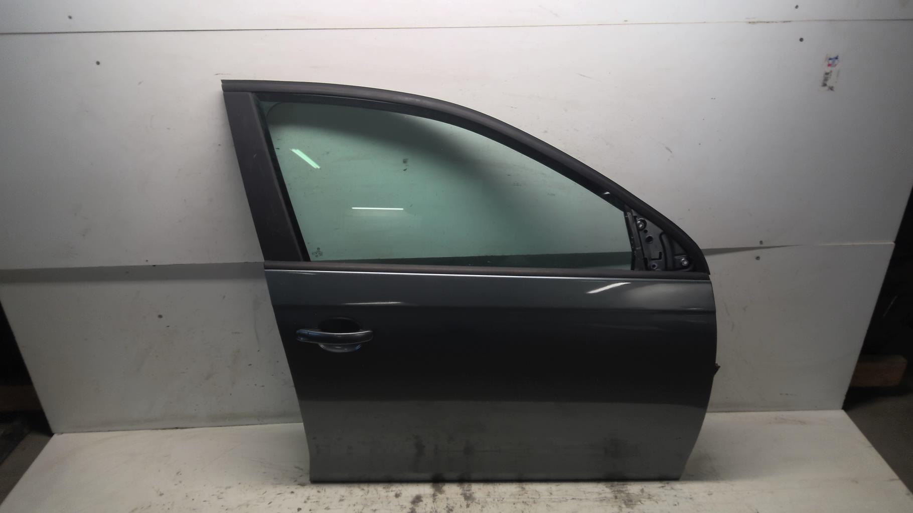 Porte avant droit VOLKSWAGEN GOLF 5 BREAK Diesel - 1