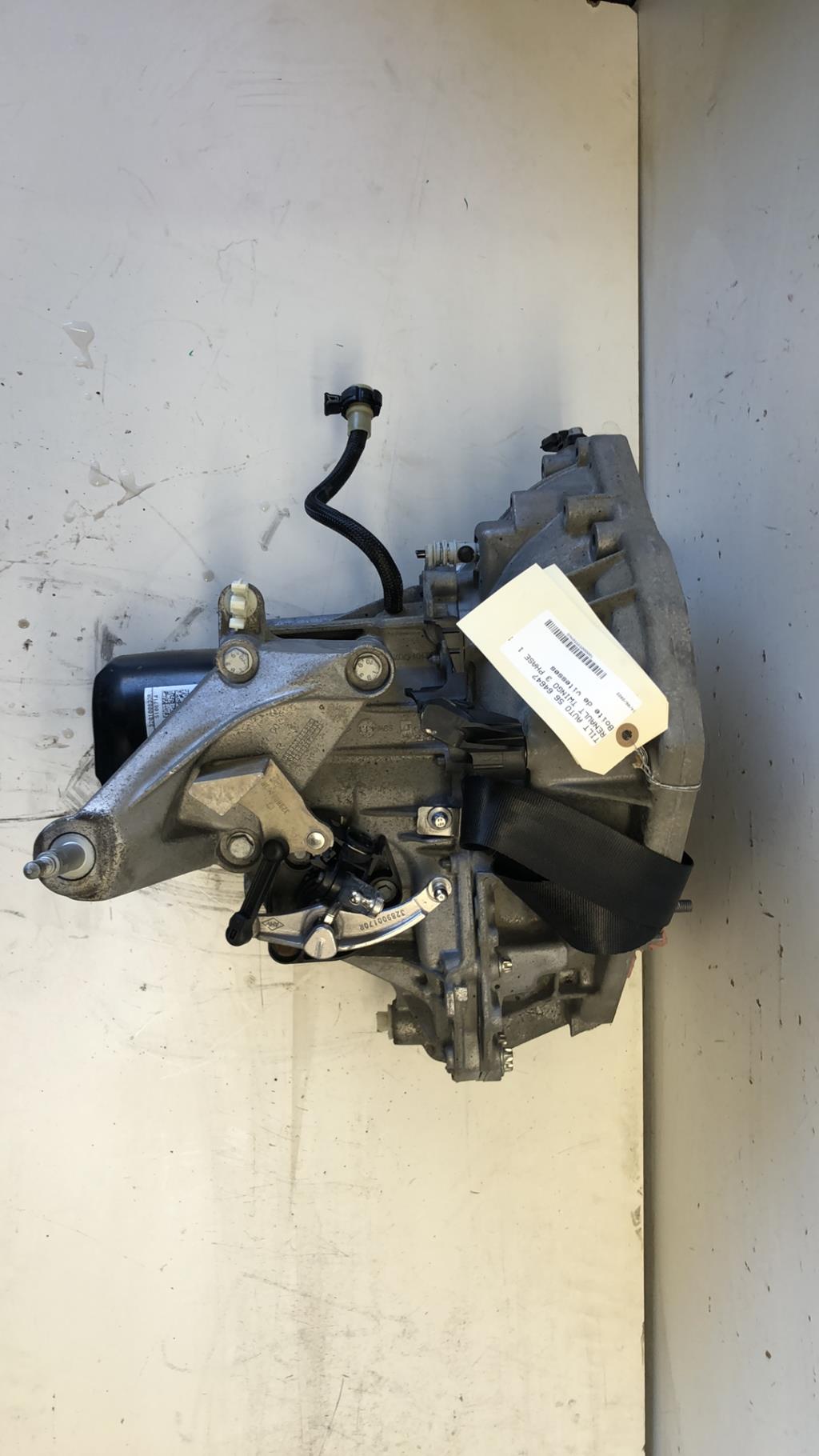 Boite de vitesses RENAULT TWINGO 3 PHASE 1 Essence - 1