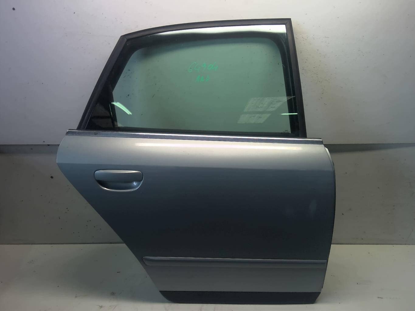 Porte arriere droit AUDI A4 2 PHASE 1 Diesel - 1
