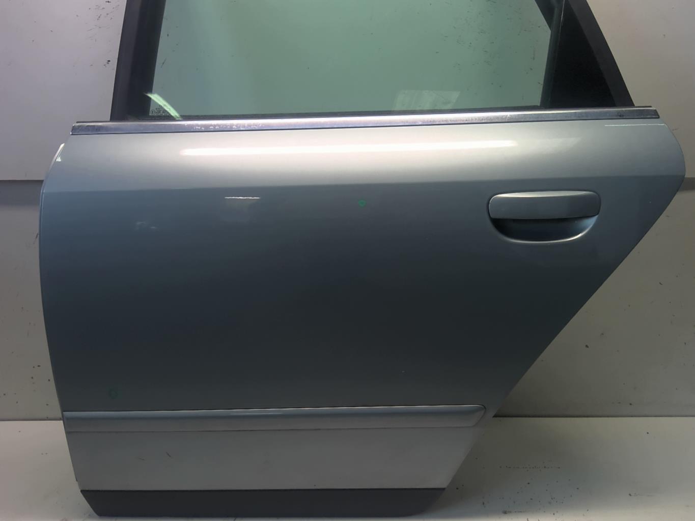 Porte arriere gauche AUDI A4 2 PHASE 1 Diesel - 1