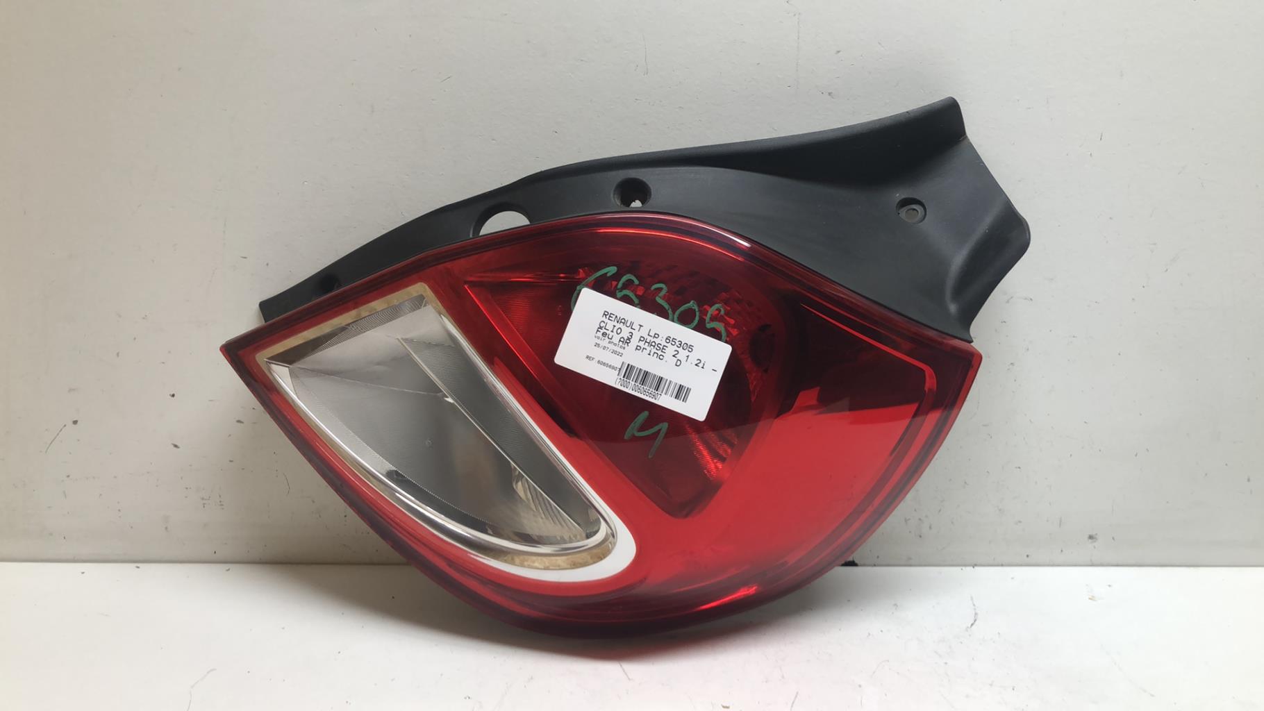 Feu arriere principal droit (feux) RENAULT CLIO 3 PHASE 2 Essence - 1