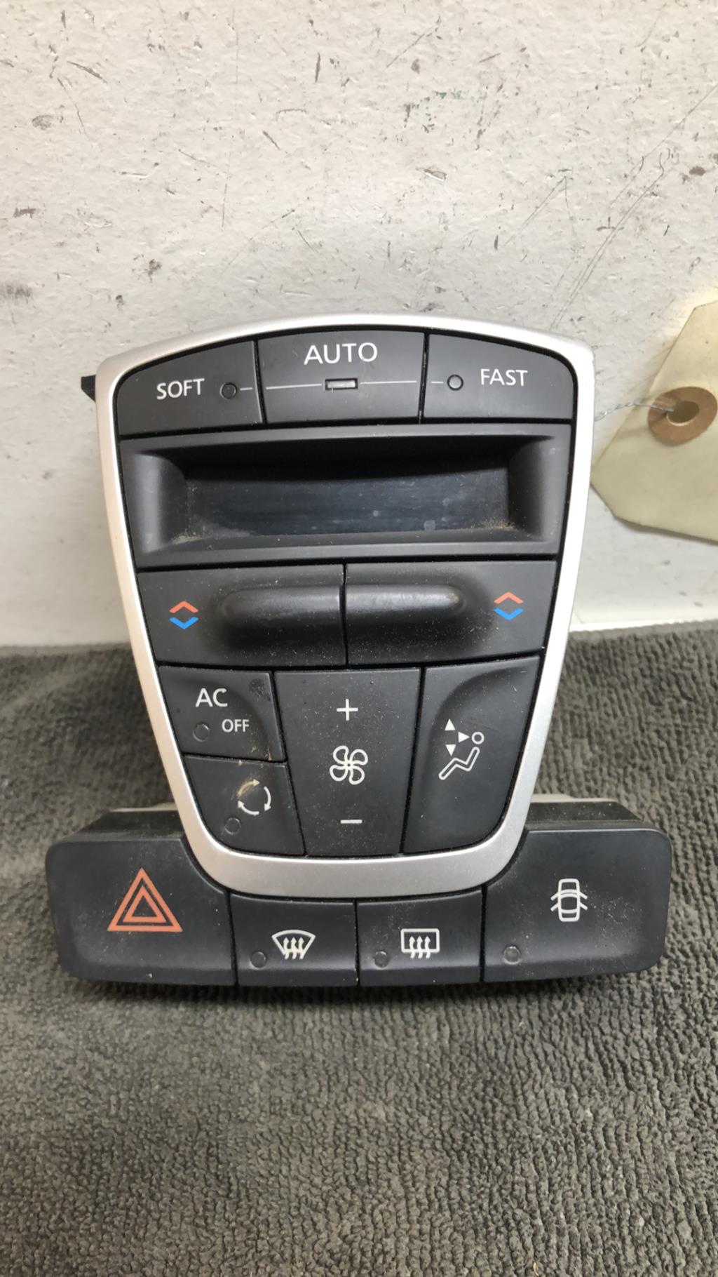 Commande chauffage RENAULT LAGUNA 3 PHASE 2 BREAK  - 1