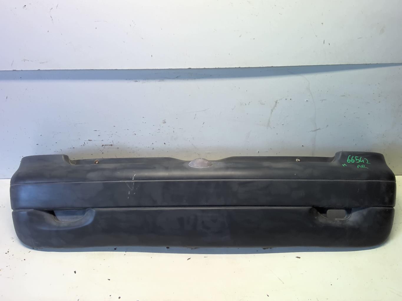 Pare choc arriere RENAULT TWINGO 1 PHASE 1 Essence - 1