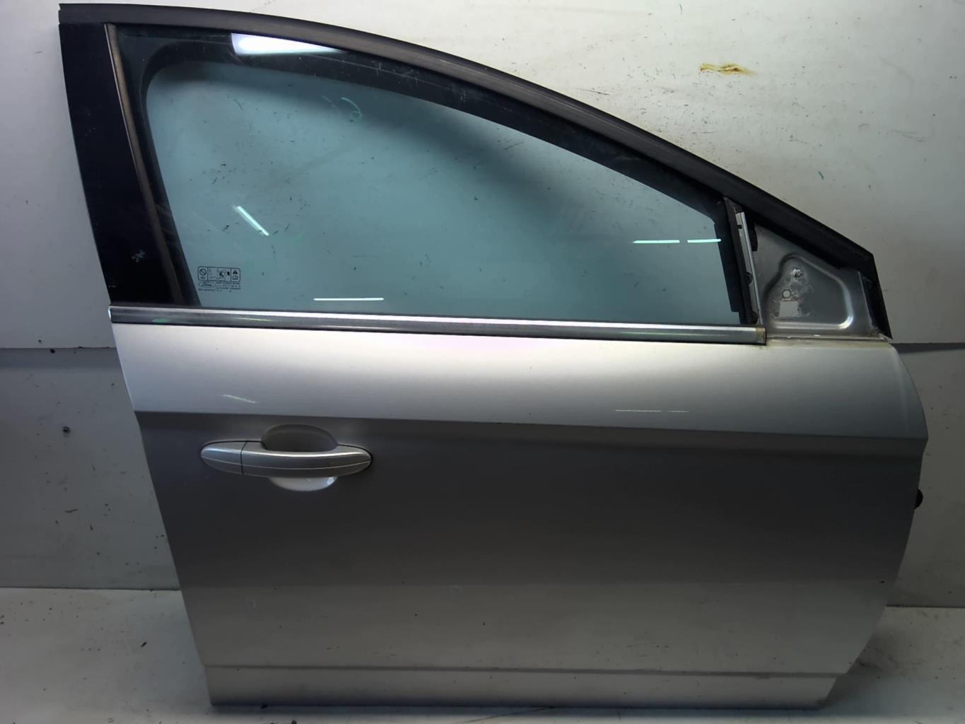 Porte avant droit FORD MONDEO 3 PHASE 1 BREAK Diesel - 1