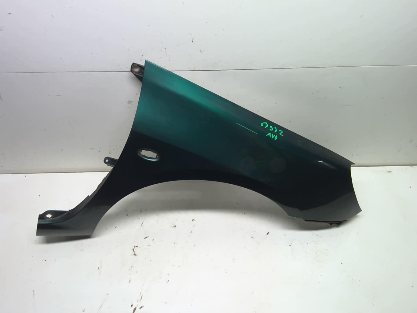 Aile avant droit PEUGEOT 307 PHASE 1 BREAK Essence - 1