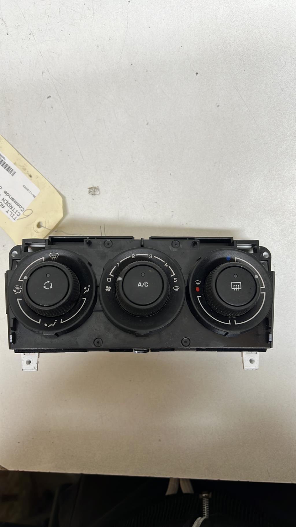 Commande chauffage CITROEN C3 PICASSO PHASE 2 Essence - 1