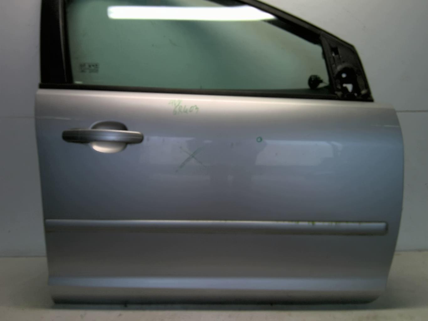 Porte avant droit FORD FOCUS 2 PHASE 1 Diesel - 1