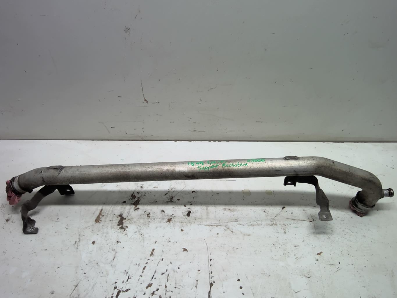 Support radiateur AUDI A6 3 PHASE 1 Diesel - 1