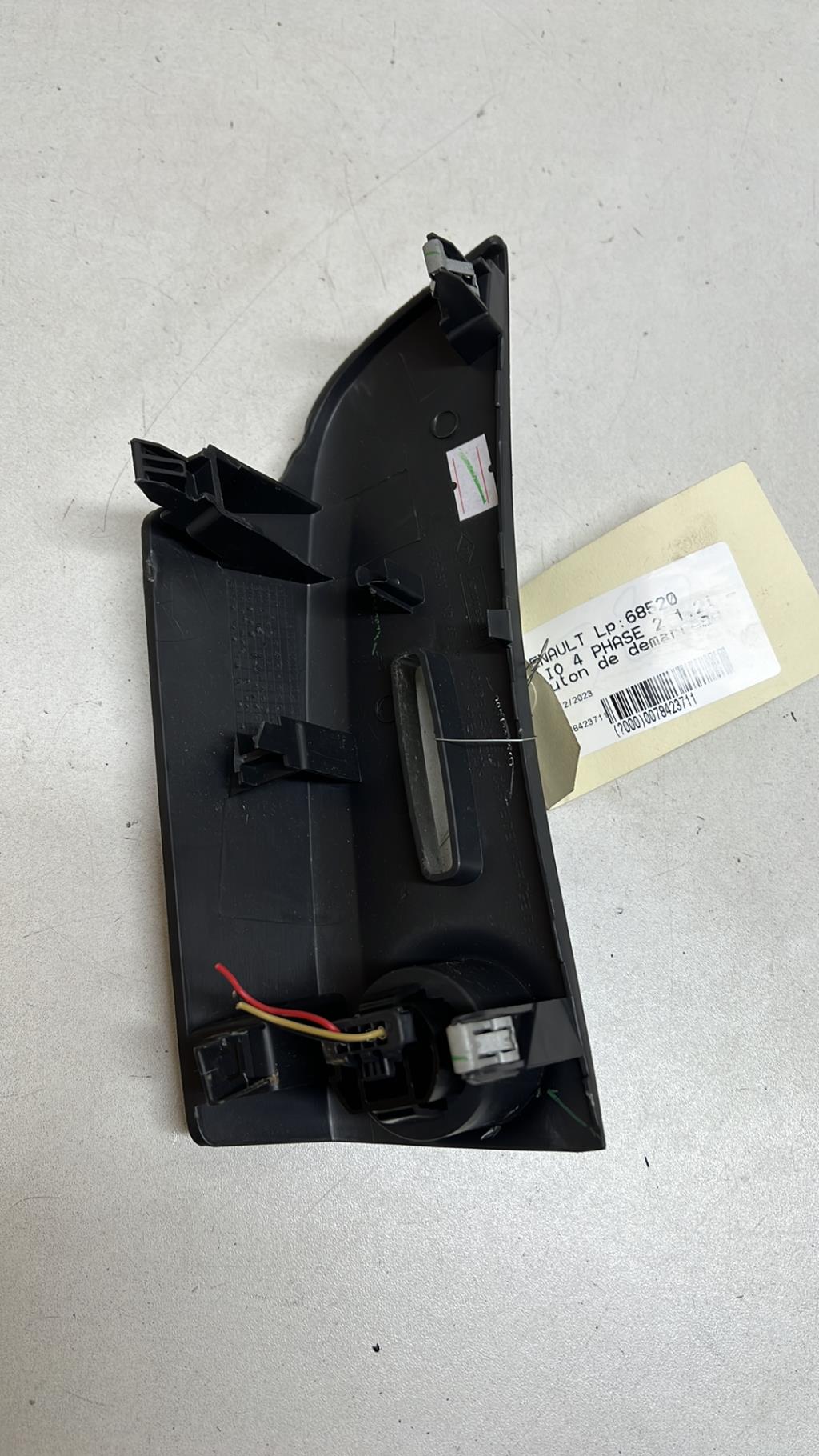 Bouton de demarrage RENAULT CLIO 4 PHASE 2 Essence - 1
