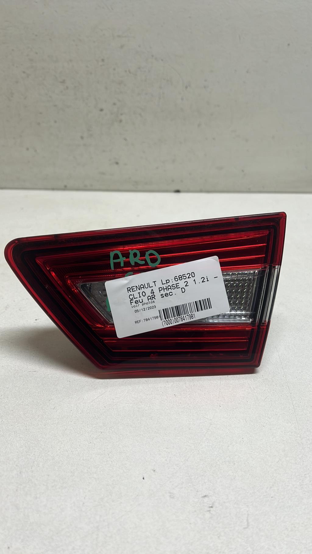 Feu arriere secondaire droit (feux) RENAULT CLIO 4 PHASE 2 Essence - 1