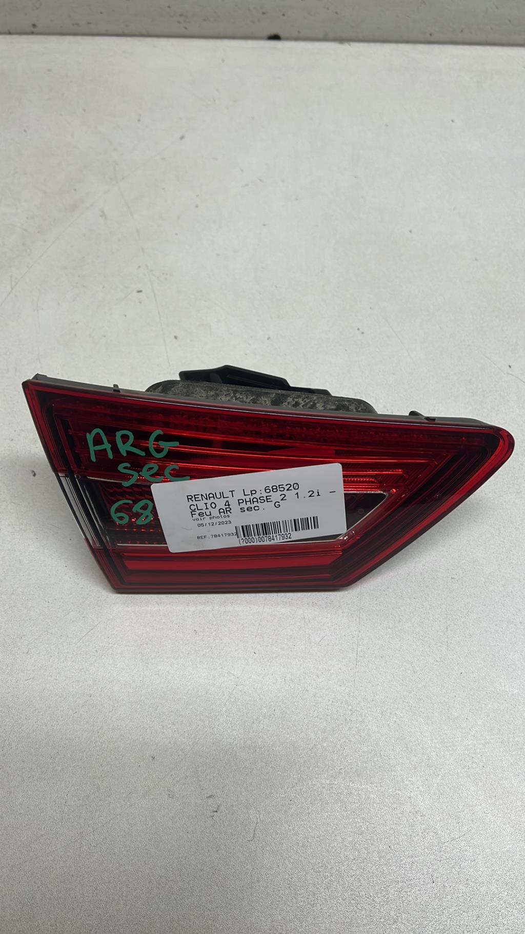 Feu arriere secondaire gauche (feux) RENAULT CLIO 4 PHASE 2 Essence - 1