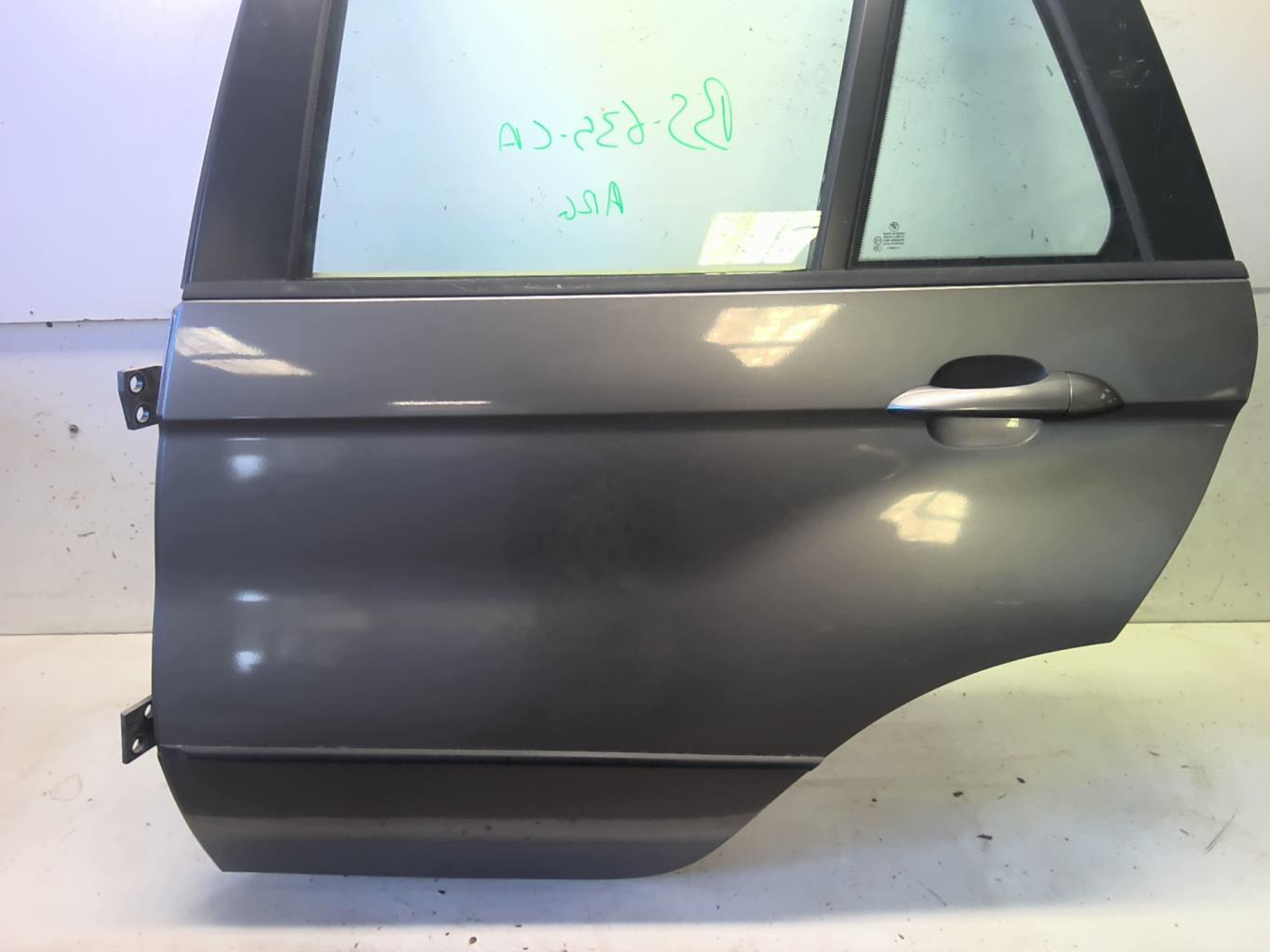 Porte arriere gauche BMW X5 E53 Diesel - 1