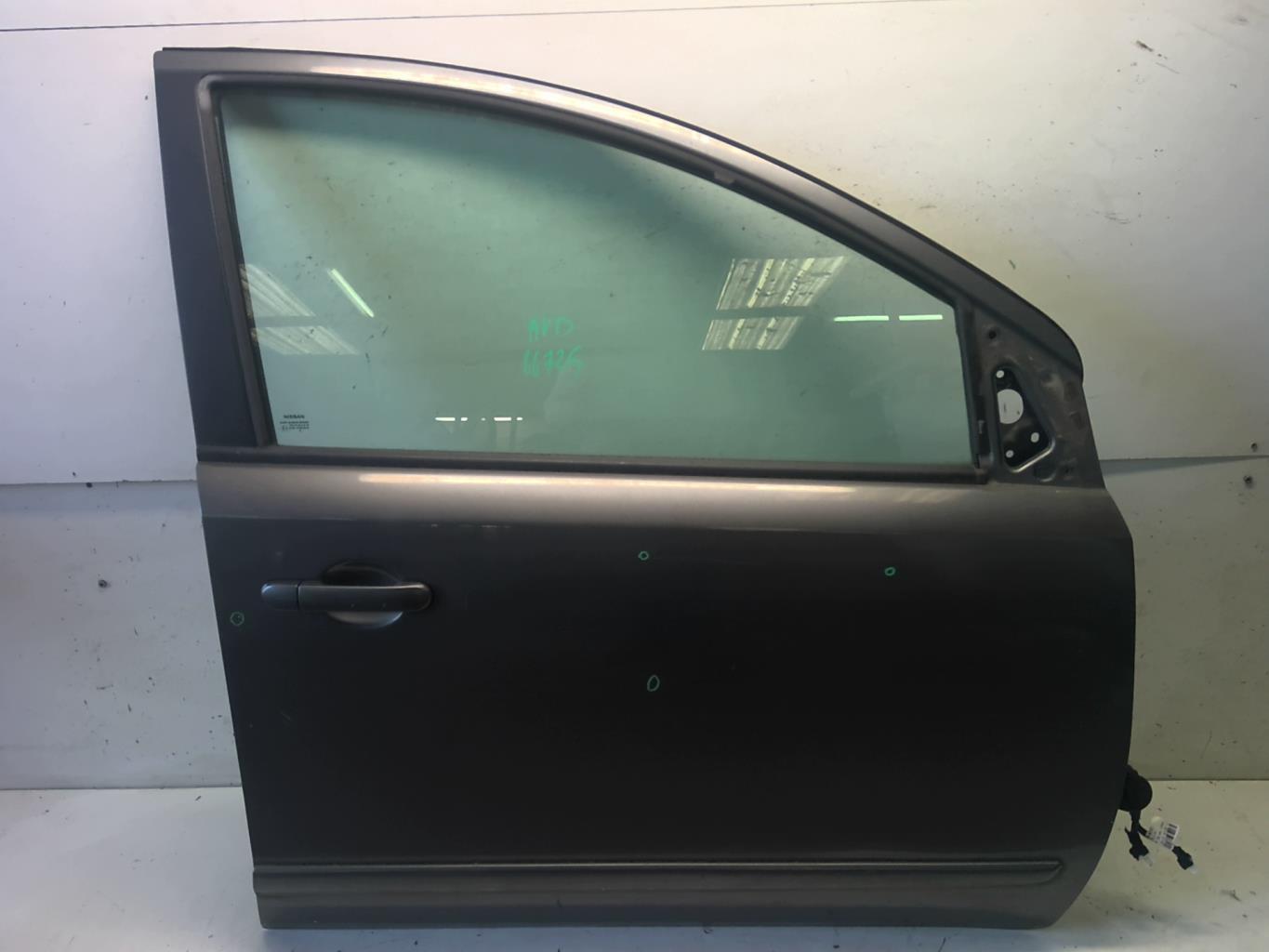Porte avant droit NISSAN NOTE 1 PHASE 1 Essence - 1
