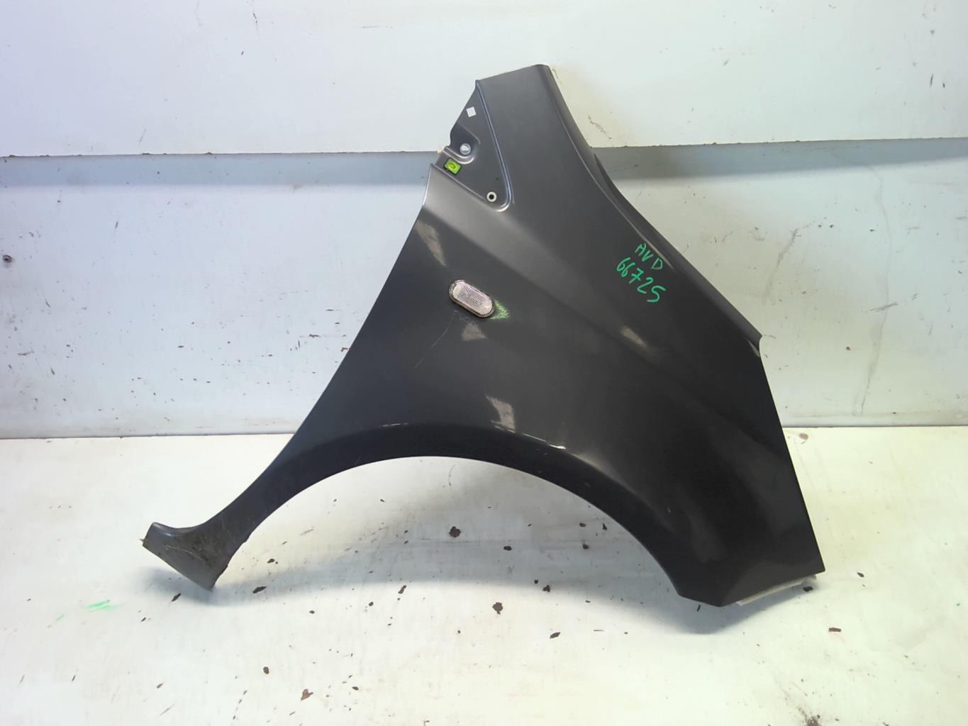 Aile avant droit NISSAN NOTE 1 PHASE 1 Essence - 1