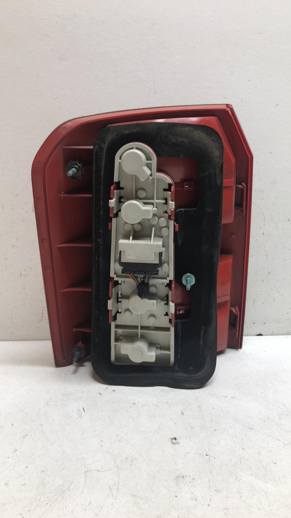 Feu arriere principal droit (feux) AUDI A2 Diesel - 1