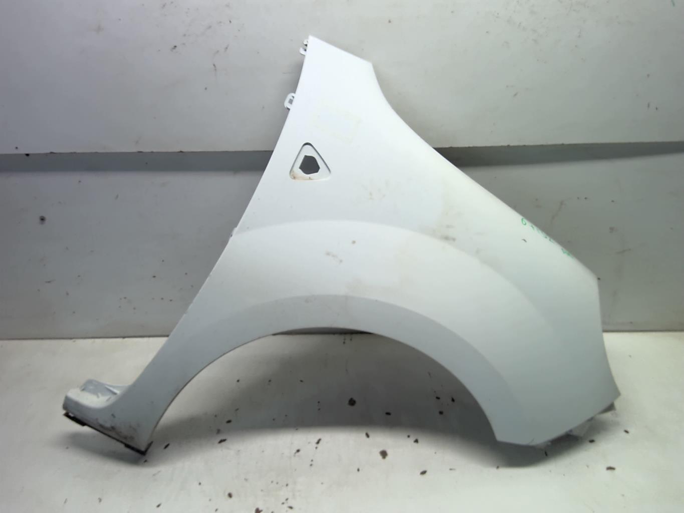 Aile avant droit RENAULT KANGOO 2 PHASE 1 Diesel - 1
