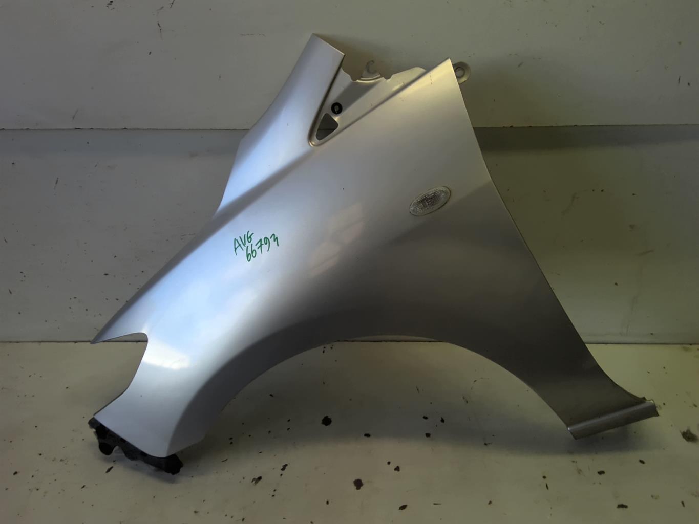 Aile avant gauche MAZDA 5 1 PHASE 1 Diesel - 1