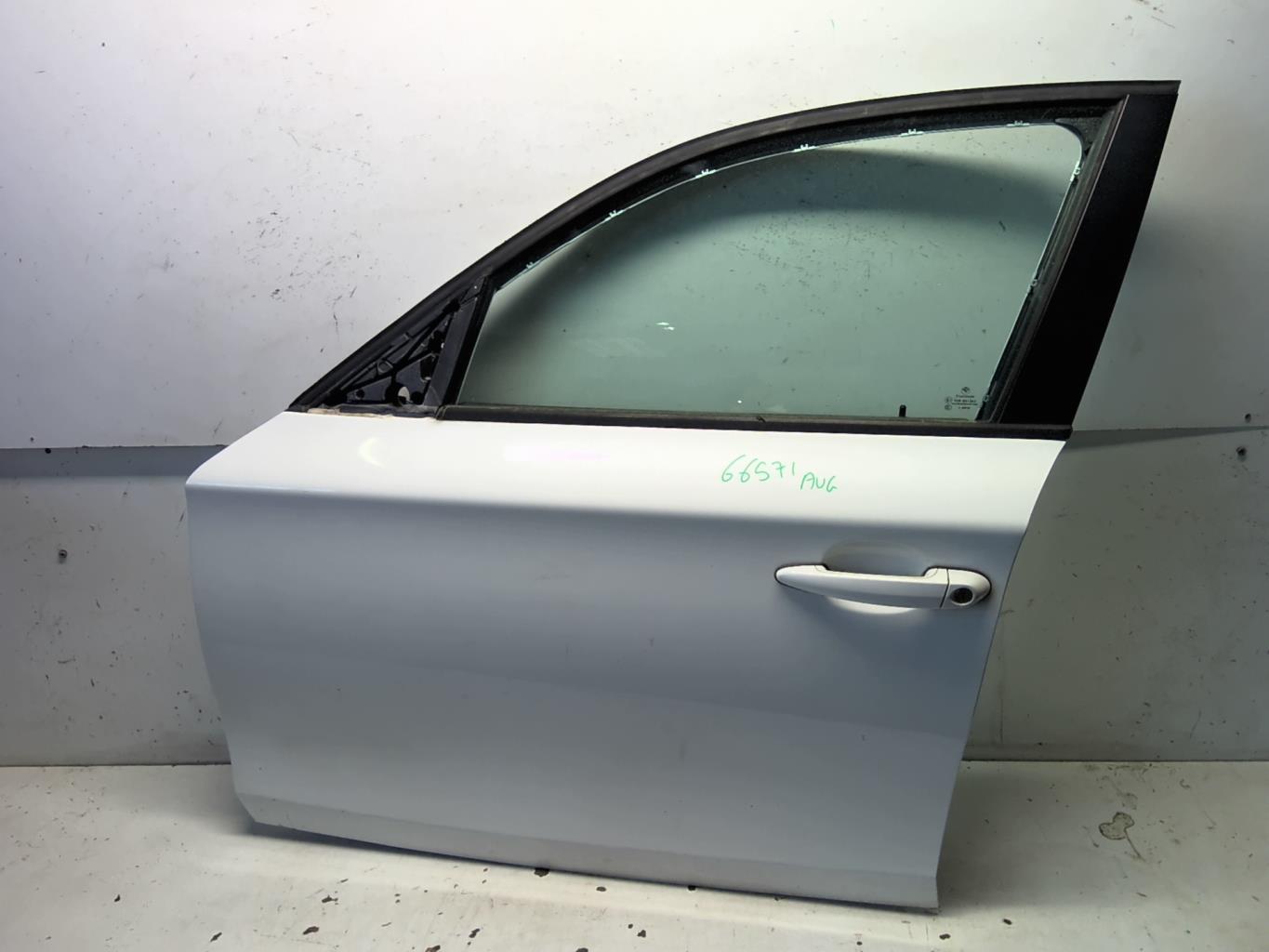 Porte avant gauche BMW SERIE 1 E87 PHASE 2 Essence - 1