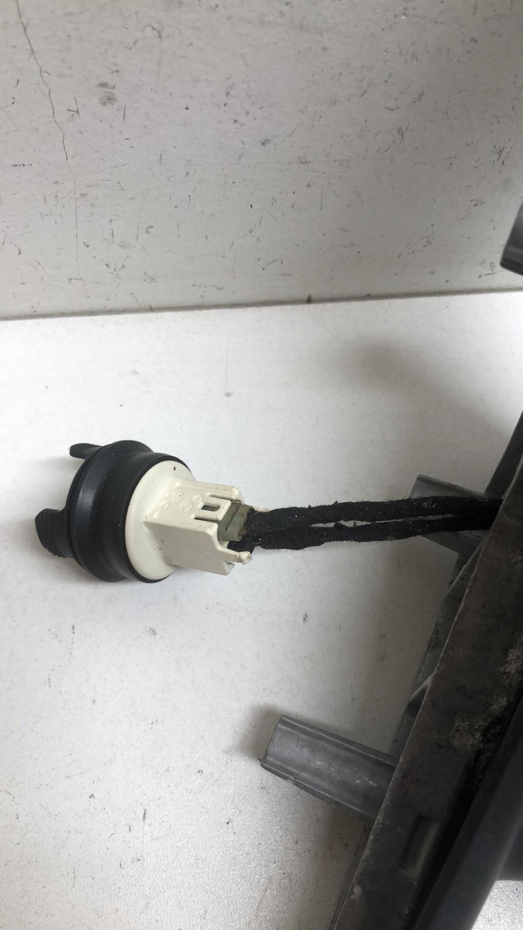 Retroviseur gauche BMW SERIE 3 E90 PHASE 1 Diesel - 1