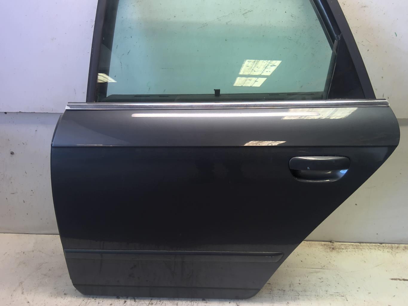 Porte arriere gauche AUDI A4 2 AVANT PHASE 2 BREAK  - 1