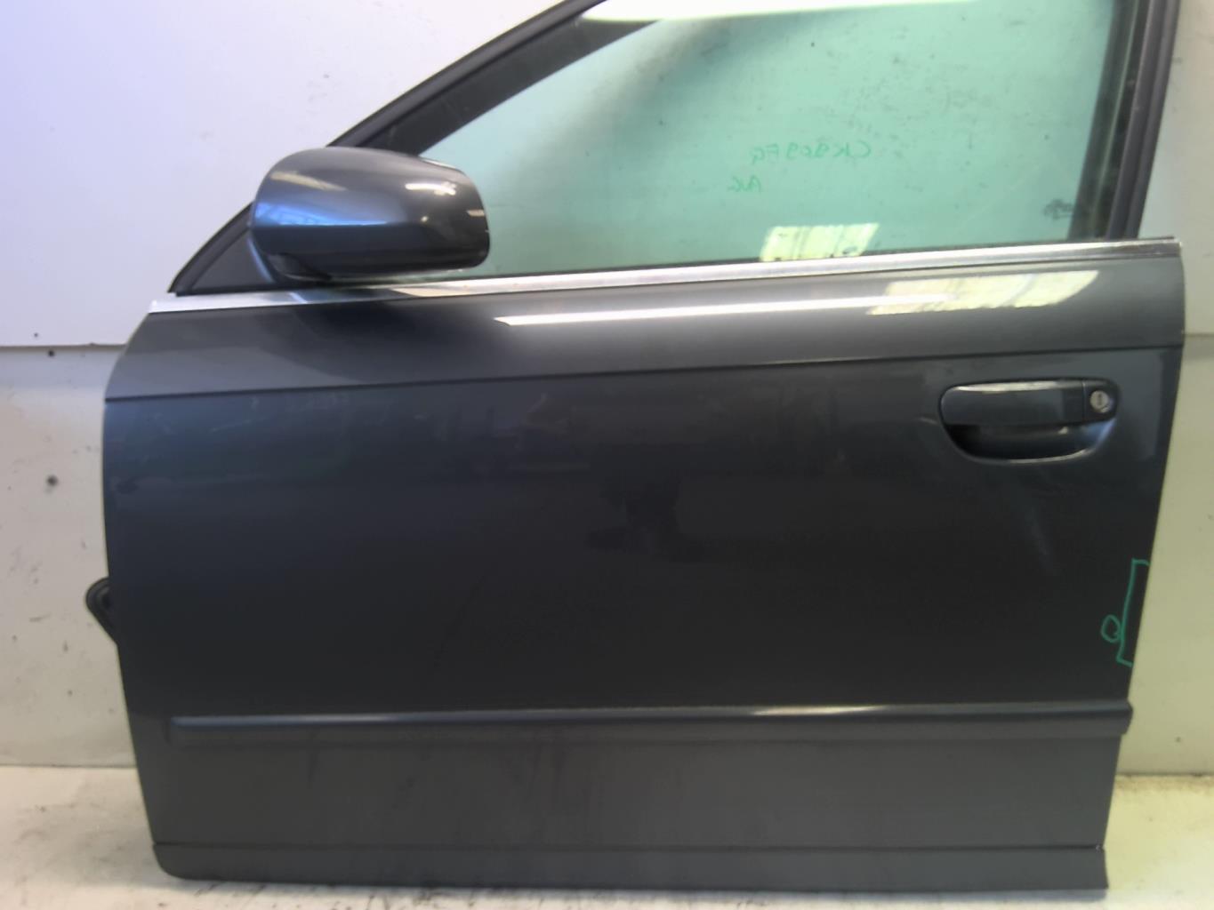 Porte avant gauche AUDI A4 2 AVANT PHASE 2 BREAK  - 1