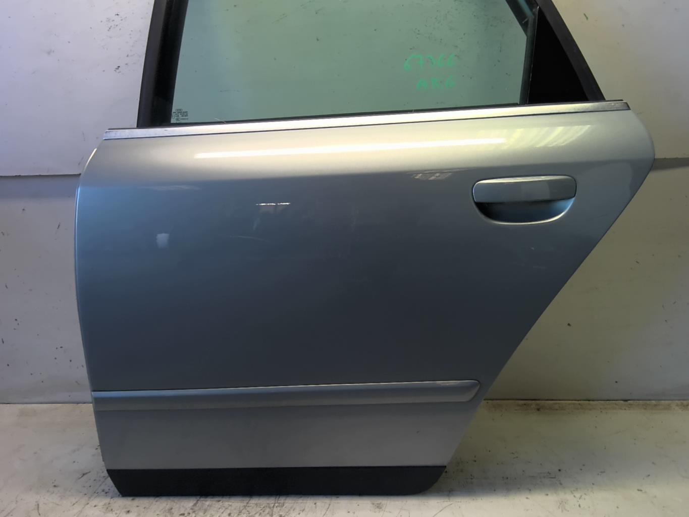 Porte arriere gauche AUDI A4 2 PHASE 1 Essence - 1