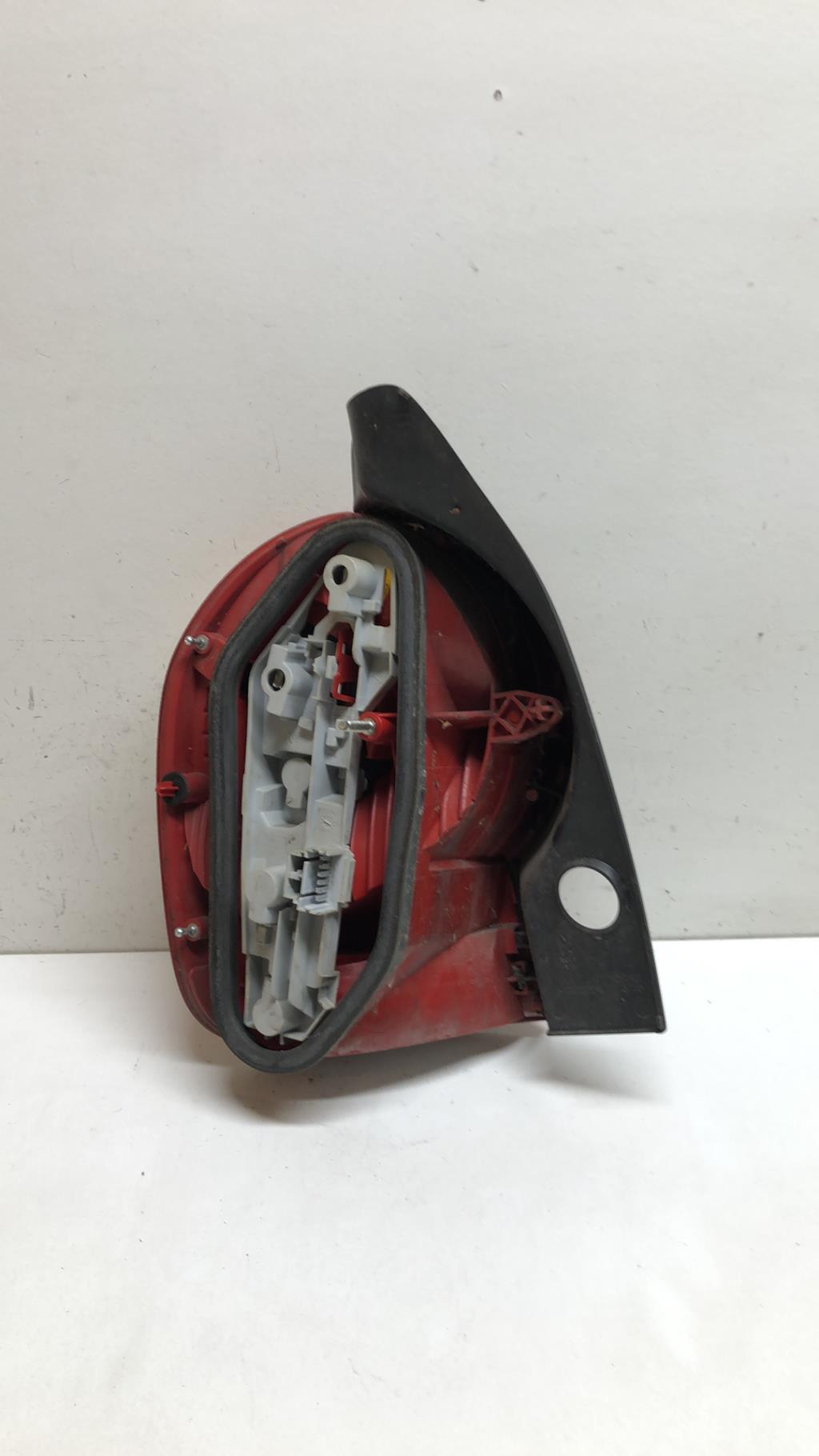 Feu arriere principal droit (feux) RENAULT MODUS PHASE 1 Essence - 1