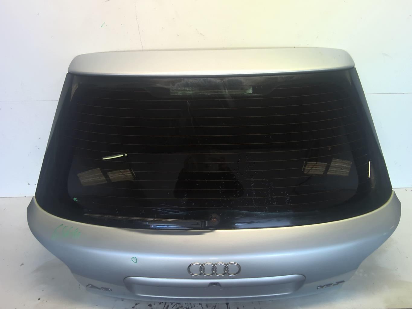 Malle/Hayon arriere AUDI A3 1 PHASE 2 Essence - 1