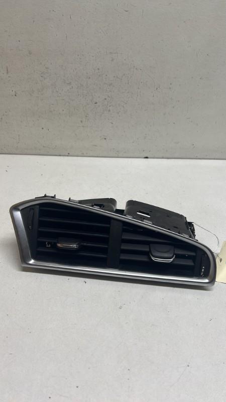 Aerateur tableau de bord CITROEN C4 2 PHASE 1 Diesel - 1