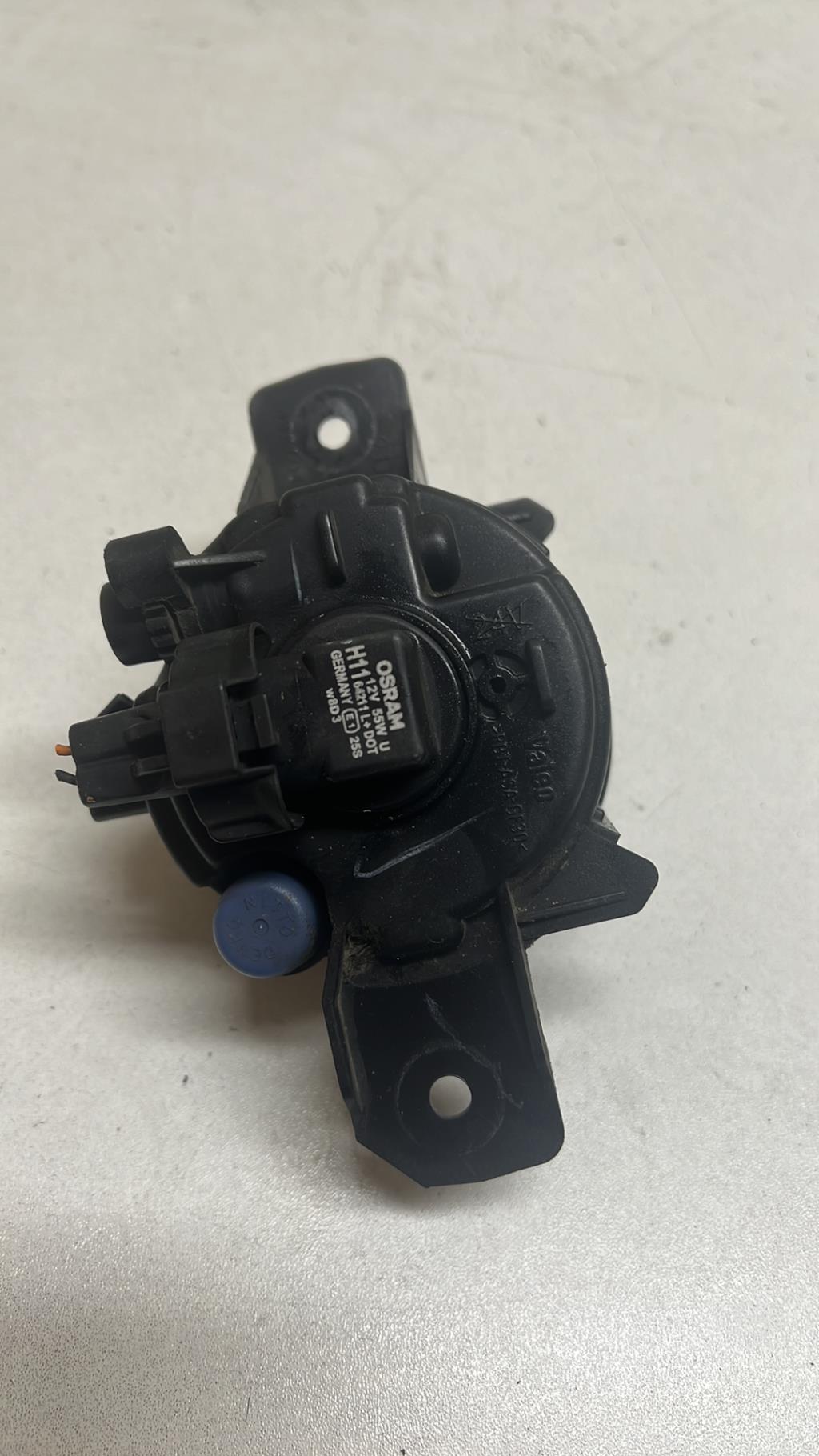 Anti brouillard droit (feux) RENAULT CLIO 3 PHASE 1 Diesel - 1