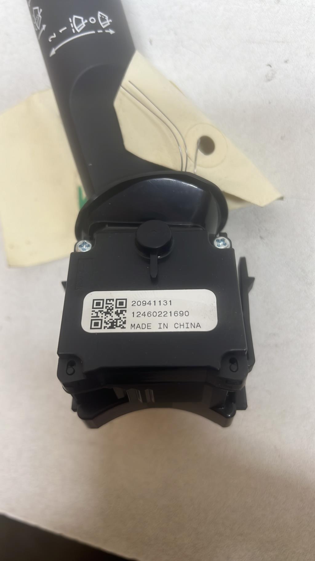Commodo d'essuie glaces OPEL ASTRA J PHASE 1 Diesel - 1