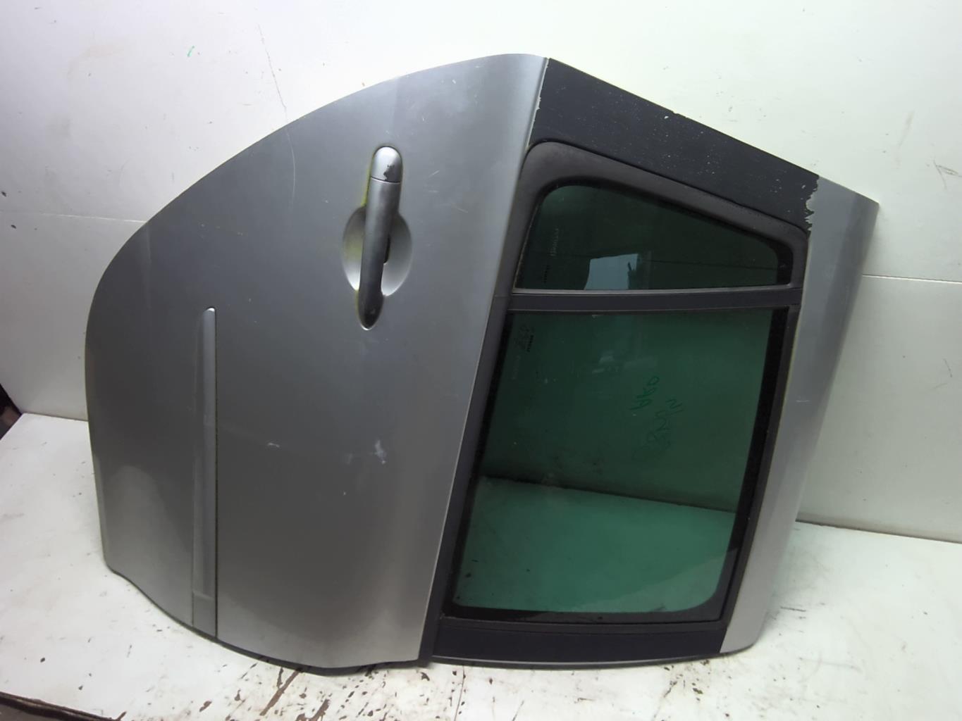 Porte arriere droit RENAULT CLIO 3 PHASE 2 BREAK Diesel - 1