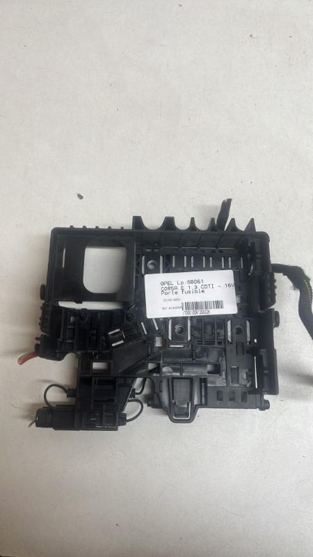 Porte fusible OPEL CORSA E Diesel - 1