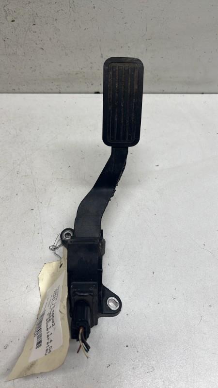 Pedale d'accelerateur TOYOTA YARIS 2 PHASE 1 Diesel - 1