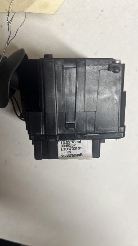 Commodo d'essuie glaces RENAULT CLIO 4 PHASE 2 Diesel - 1