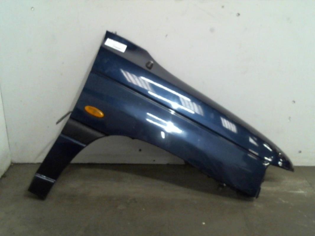 Aile avant droit MAZDA MPV 1 Diesel - 1
