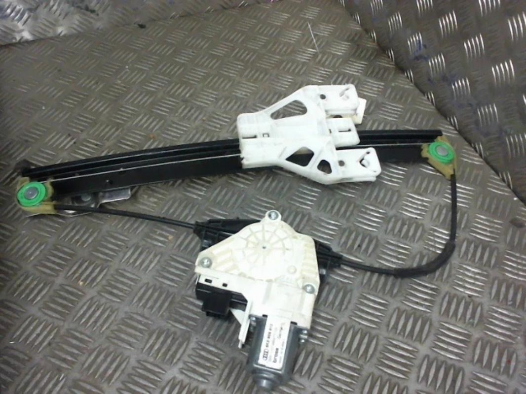 Alzacristalli elettrico posteriore destro AUDI A4 3 PHASE 1 Gasolina - 1
