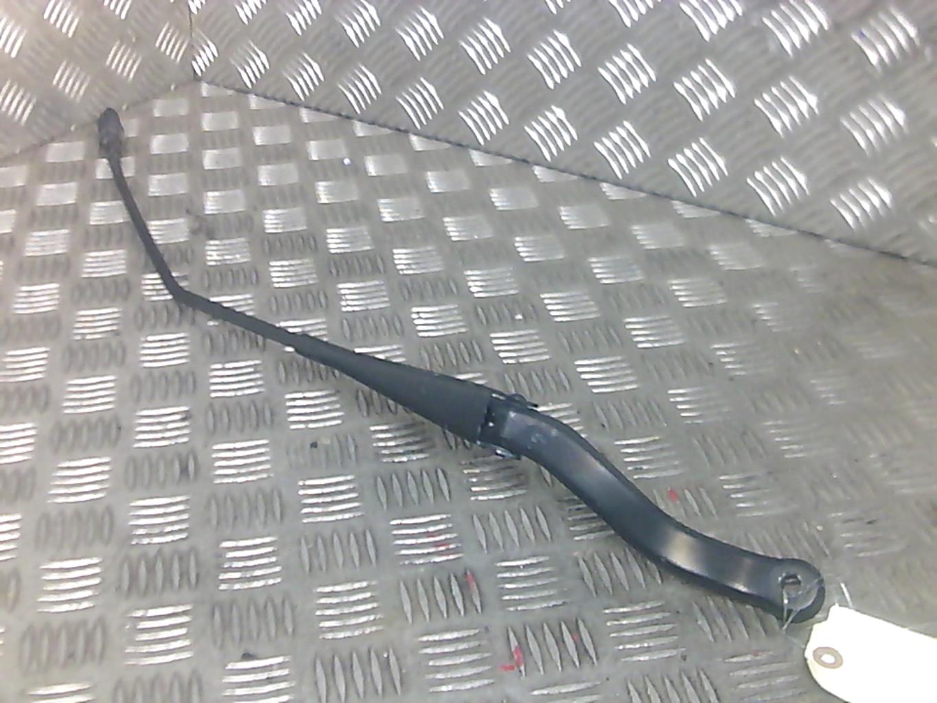 Braccio tergicristallo anteriore destro OPEL CORSA D PHASE 1 Diésel - 1