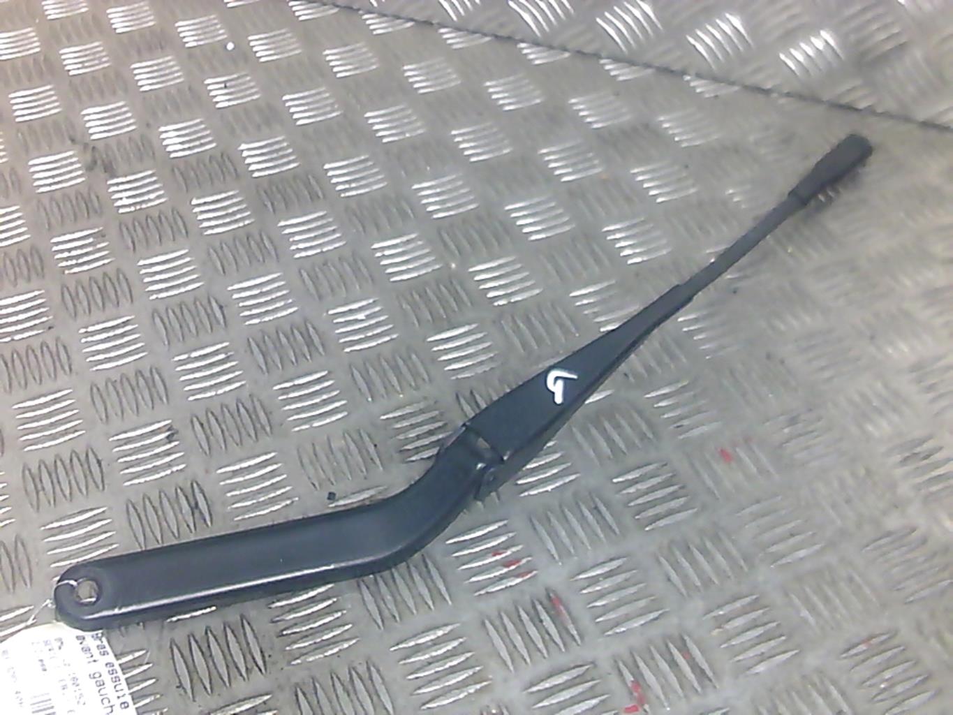 Braccio tergicristallo anteriore sinistro BMW SERIE 1 E81 Diésel - 1