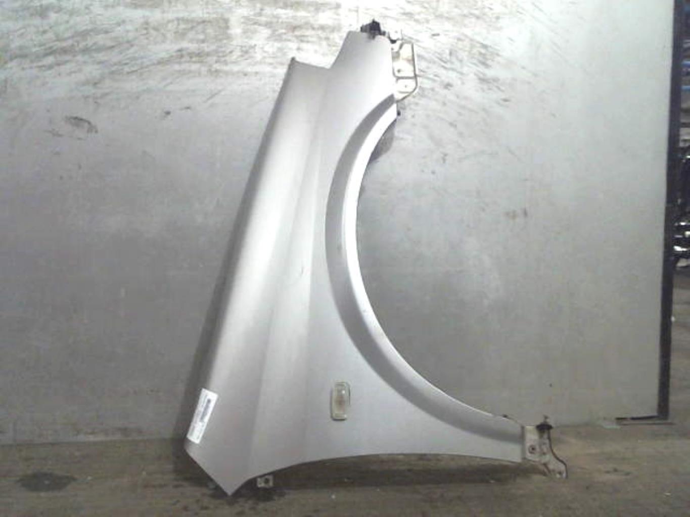 Aile avant droit NISSAN PRIMERA 3 Diesel - 1