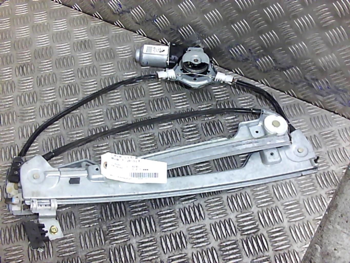 Alzacristalli elettrico anteriore destro NISSAN PRIMERA 4 Diésel - 1