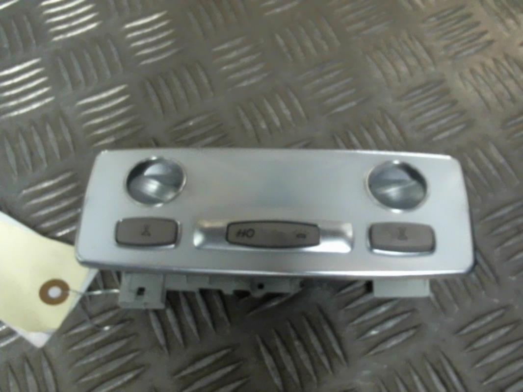 Eclairage de plafonnier RENAULT LAGUNA 3 PHASE 2 Diesel - 1