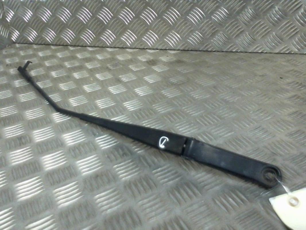 Braccio tergicristallo anteriore destro VOLKSWAGEN GOLF 5 Diésel - 1