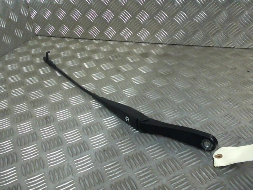 Braccio tergicristallo anteriore destro OPEL ASTRA H TWINTOP CABRIOLET Diésel - 1