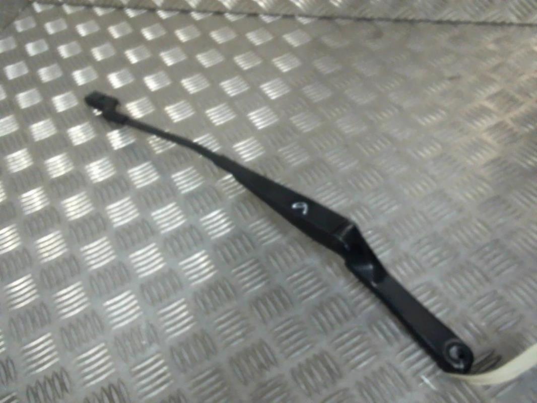 Braccio tergicristallo anteriore sinistro PEUGEOT 308 1 SW PHASE 2 BREAK Diésel - 1