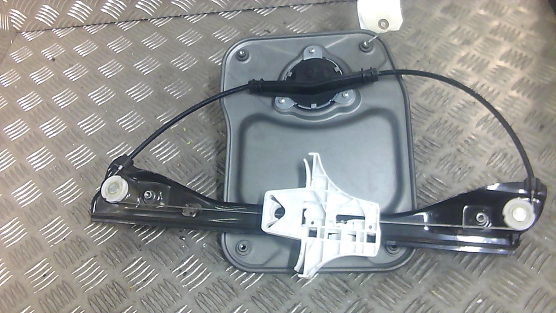 Alzacristalli manuale posteriore destro SKODA FABIA 2 PHASE 2 Diésel - 1