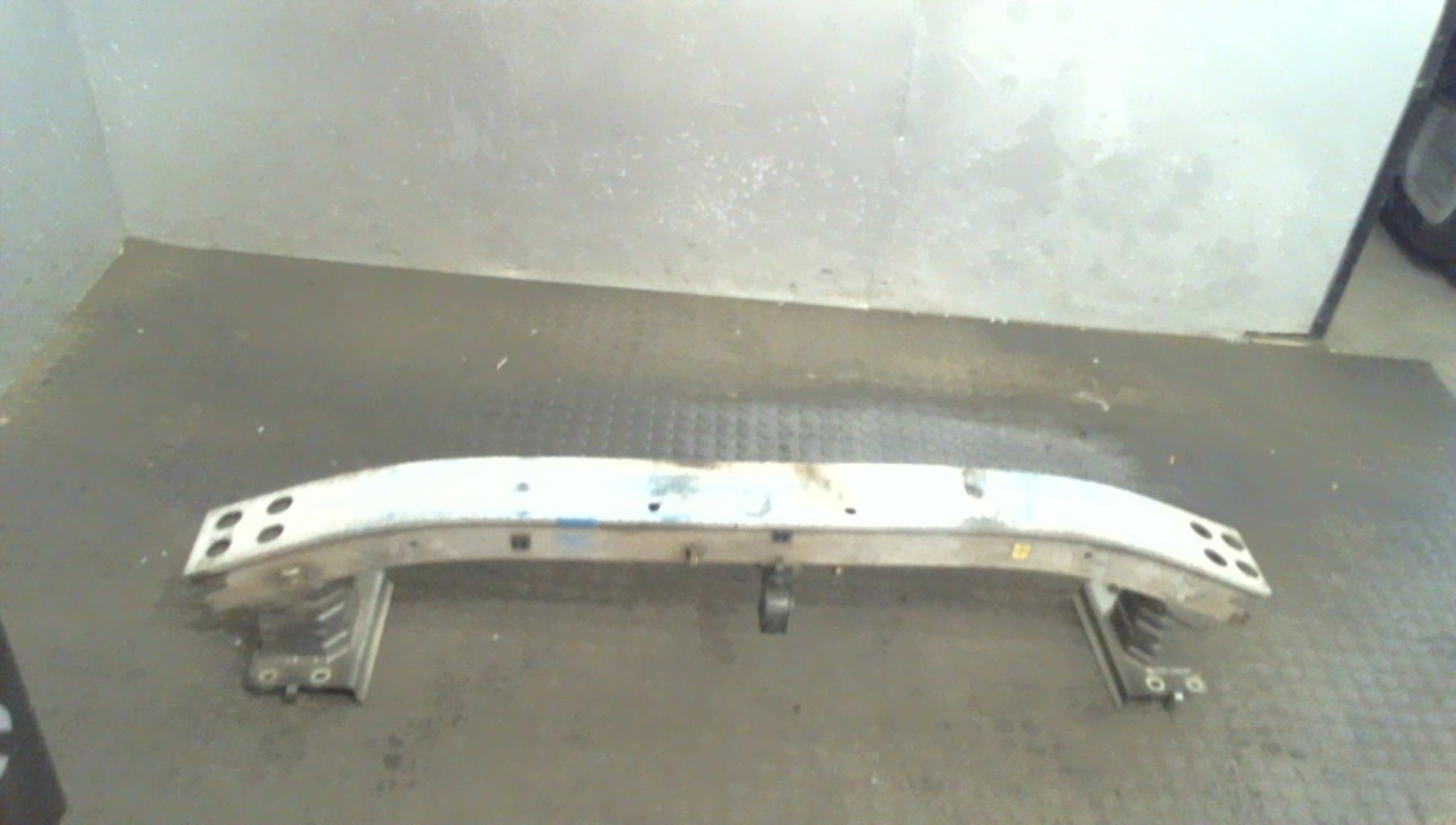 Traversa rinforzo paraurti anteriore TOYOTA COROLLA VERSO 2 PHASE 1 Diésel - 1
