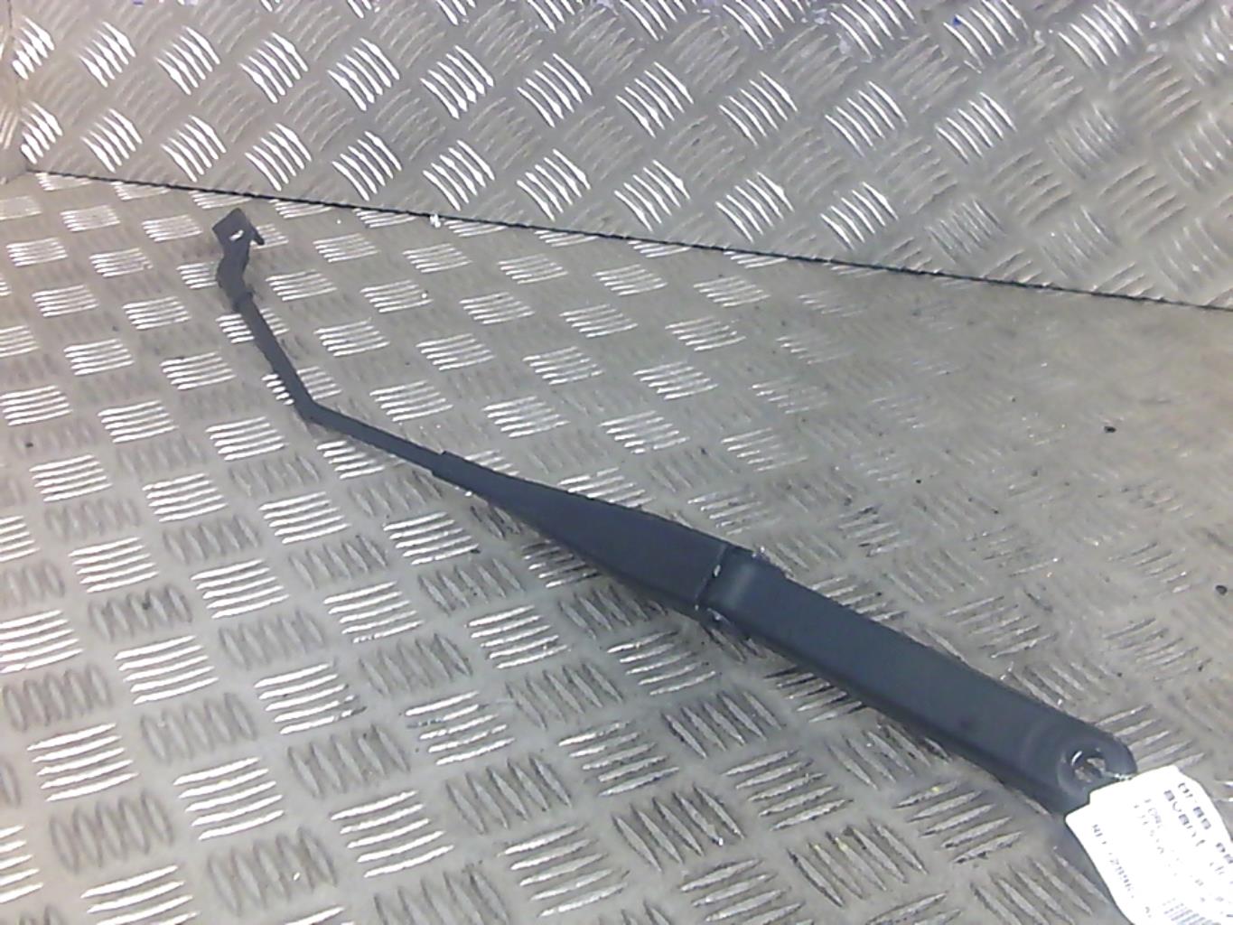 Braccio tergicristallo anteriore destro FORD FIESTA 6 PHASE 2 Diésel - 1
